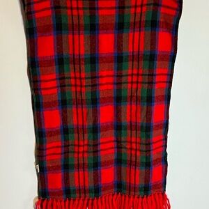 100% Lambswool Tartan Scarf Red Green Blue Black Plaid 64”x 17” Holiday Fringe